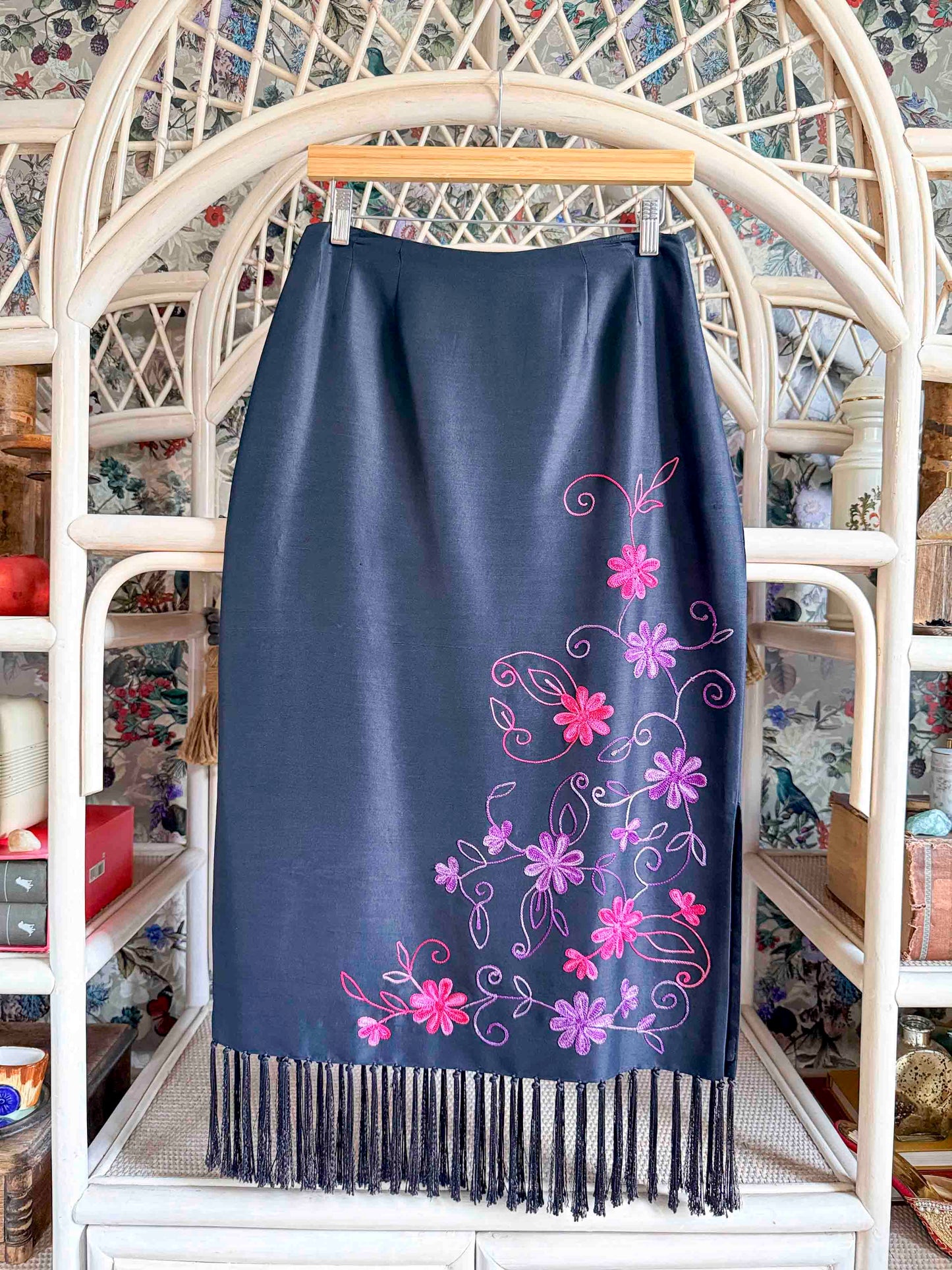 Vintage INC Embroidered Silk Midi Skirt - Size M