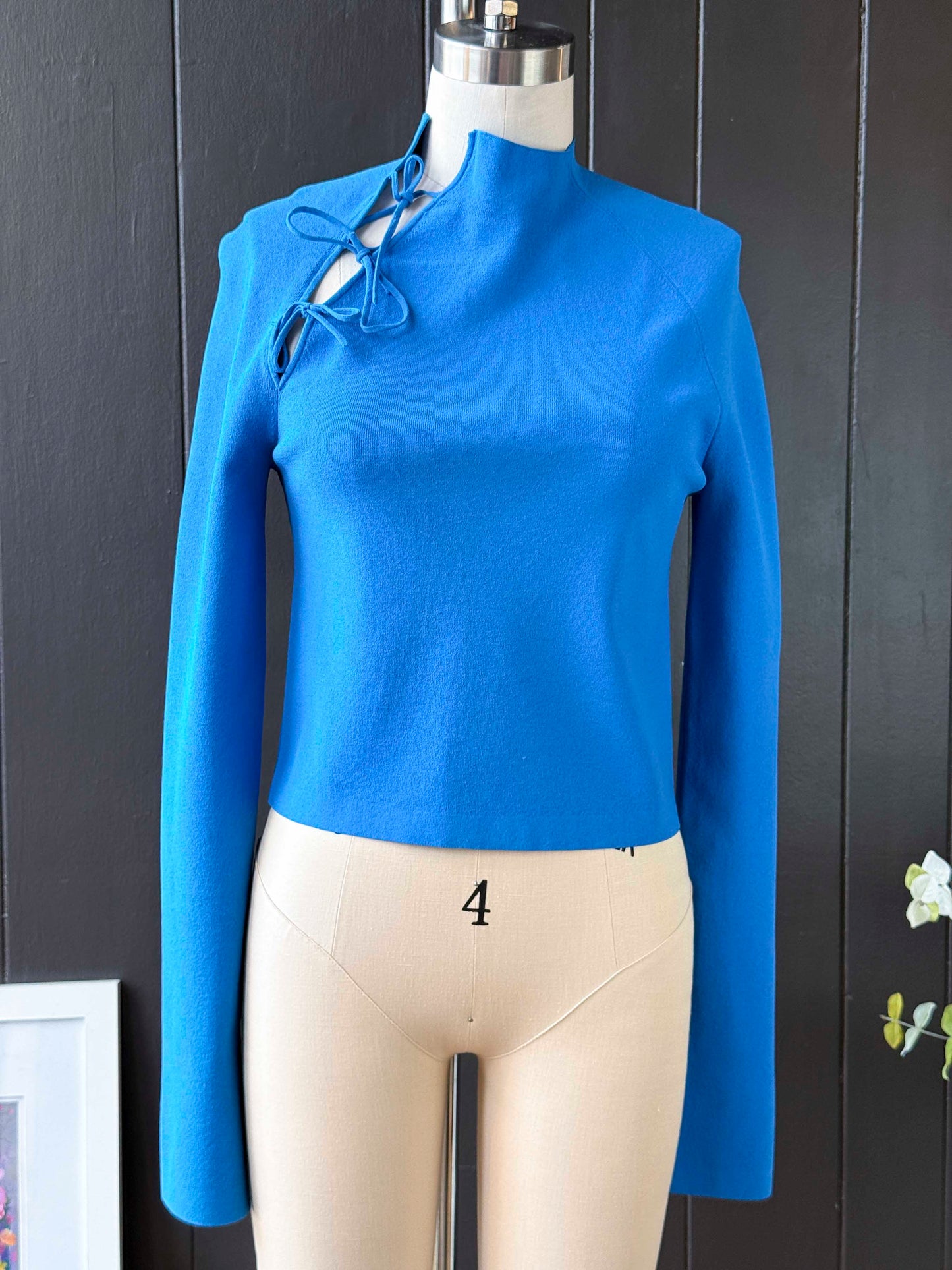 Pre-Loved Blue Long Sleeve Knit Top With Shoulder Tie Detail - Size M