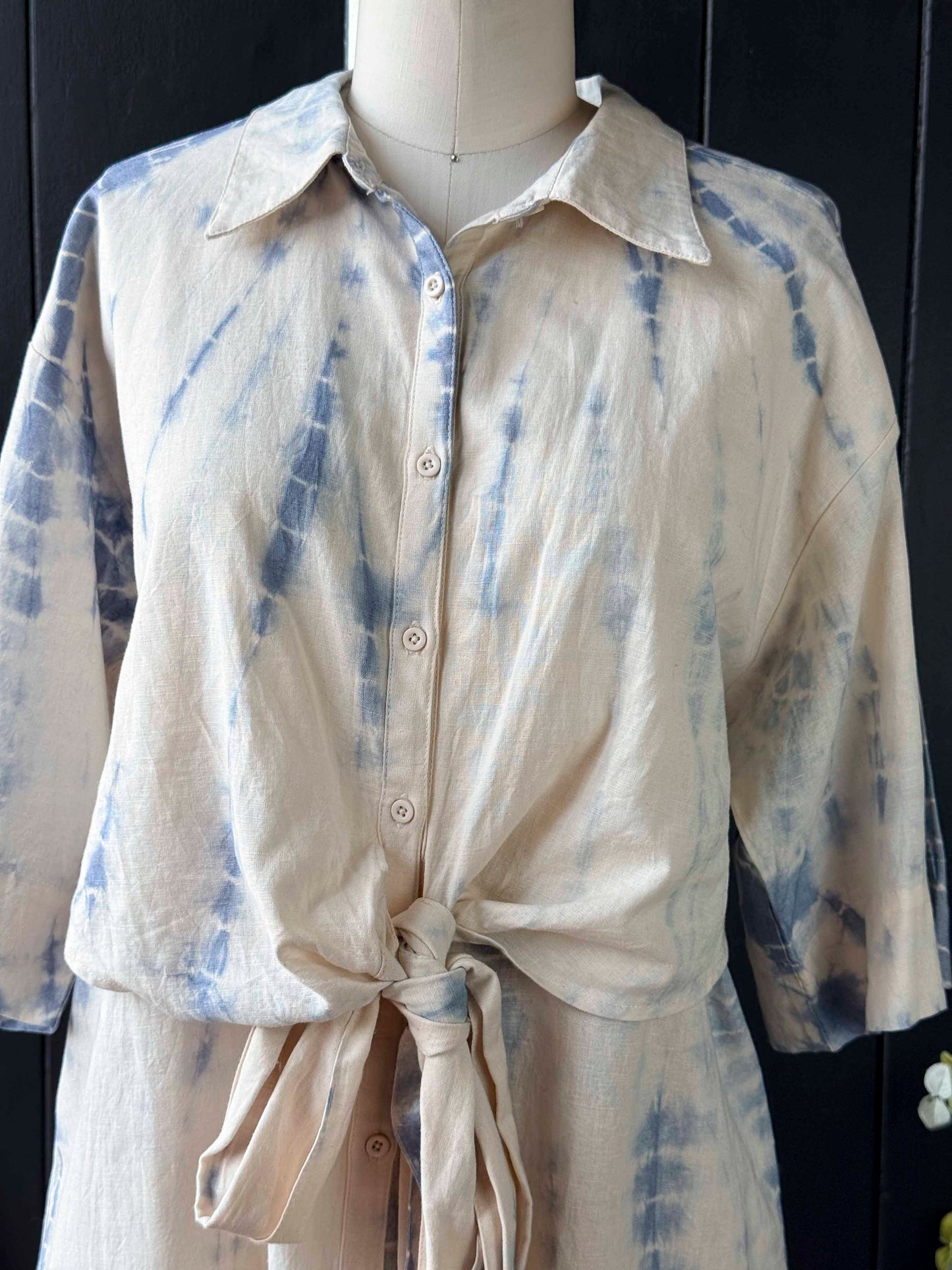 Pre-loved Apiece Apart Blue & White Tie Dye Wrap Dress - Size M