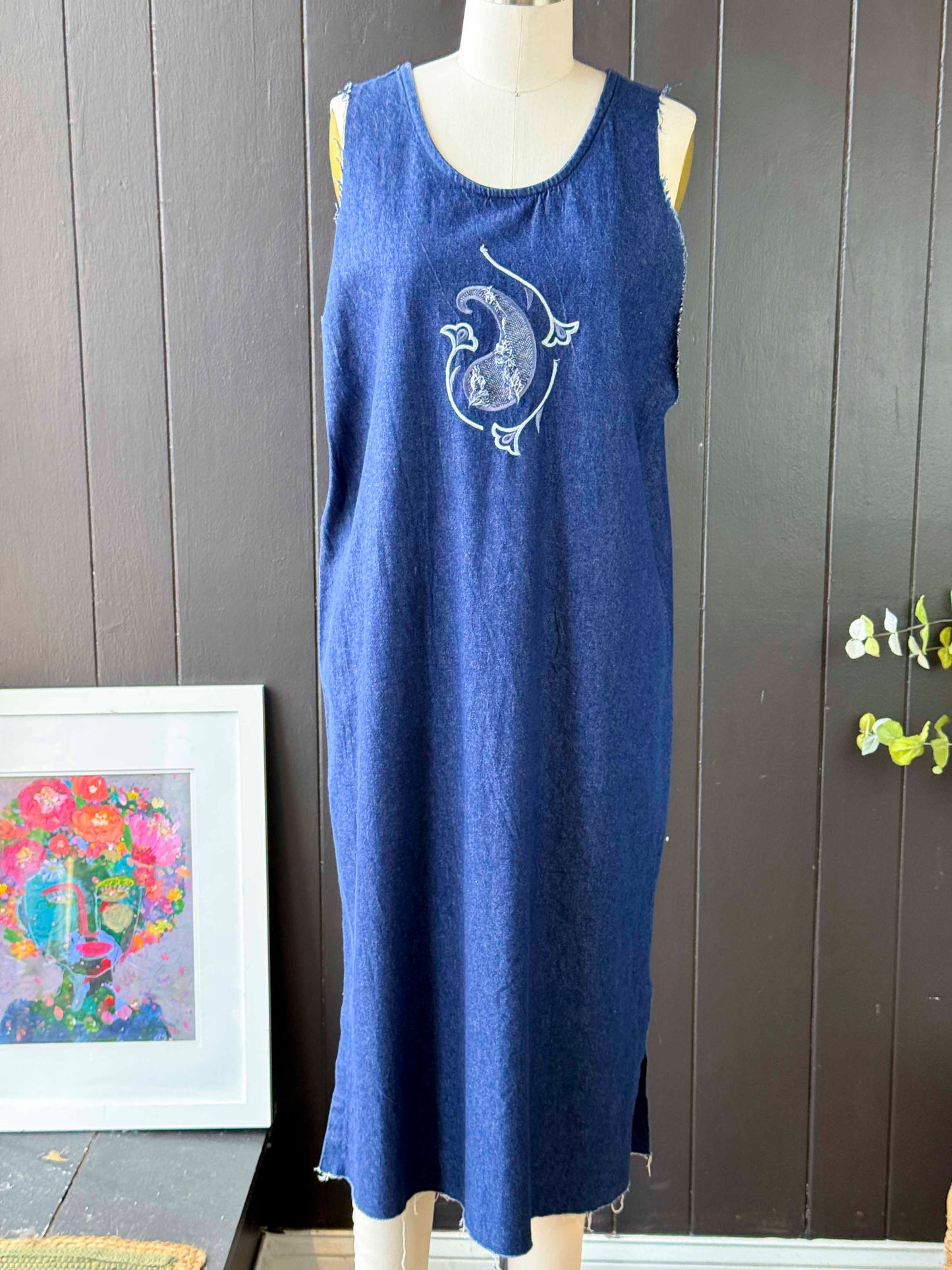Mode Edit Vintage Denim Embroidered Midi Dress - Size M