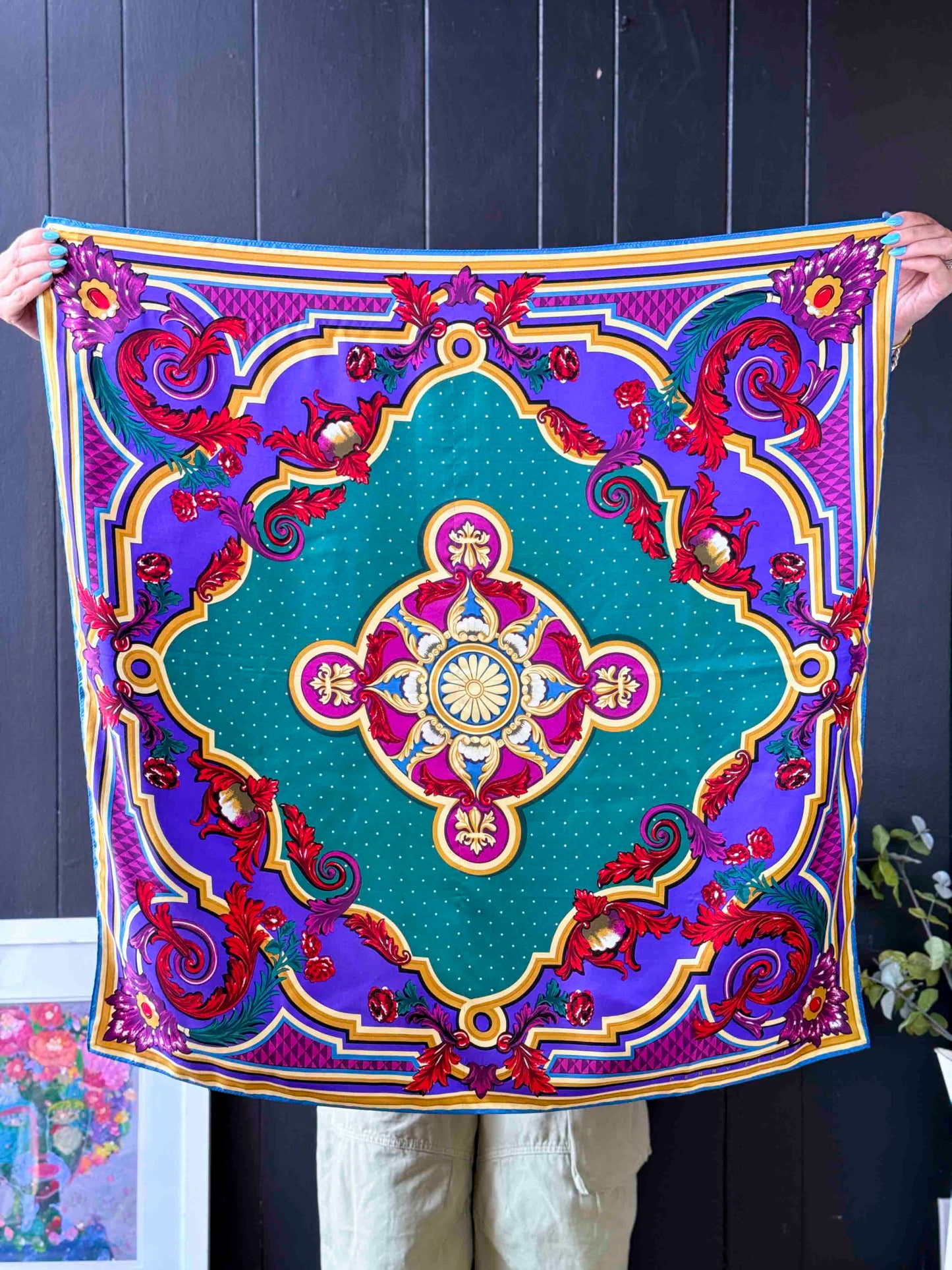 Pre-loved Perry Ellis Multicolor Scarf