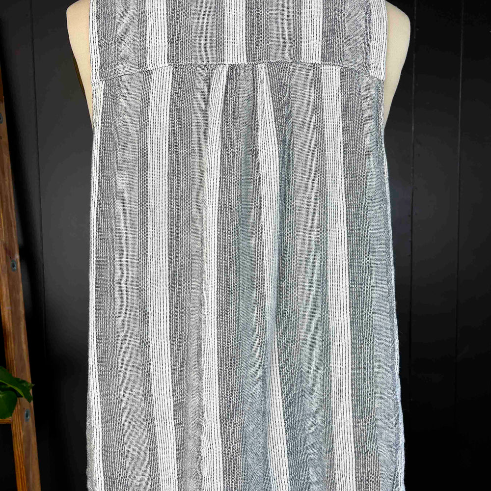 
                      
                        Pre-loved Black & White Striped Top - Size XL
                      
                    