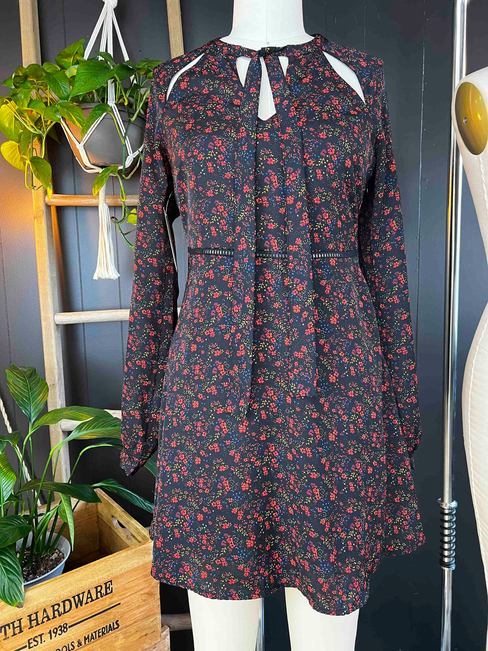 Pre-loved Red Floral Mini Dress - Size XS