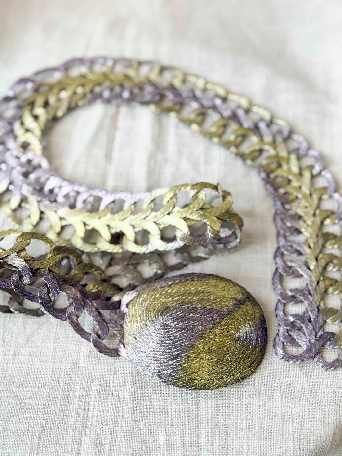 Vintage Gold & Lavender Metal Mesh Belt - 37‘