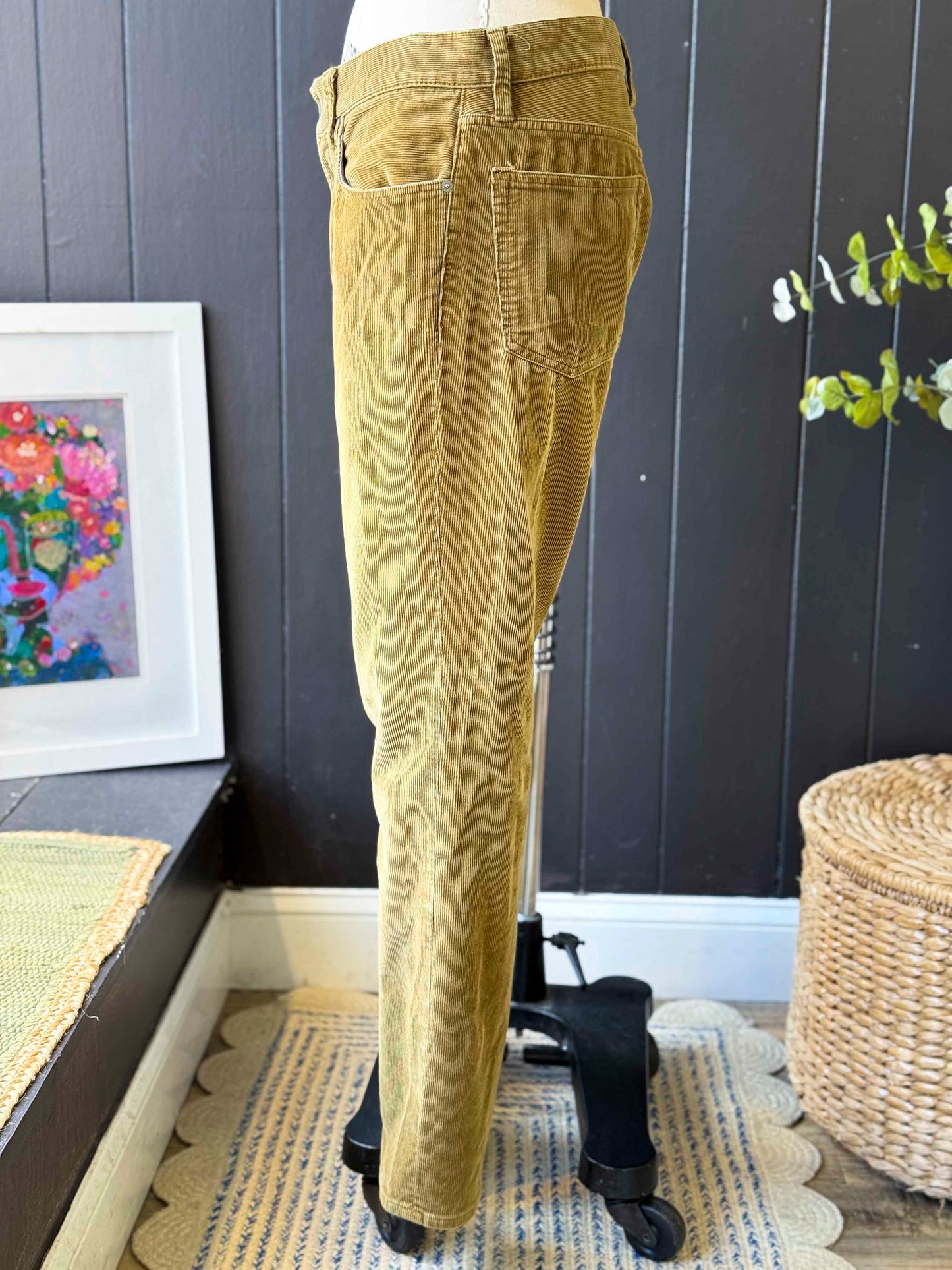 Pre-loved Polo Ralph Lauren Olive Green Corduroy Pants - Size L