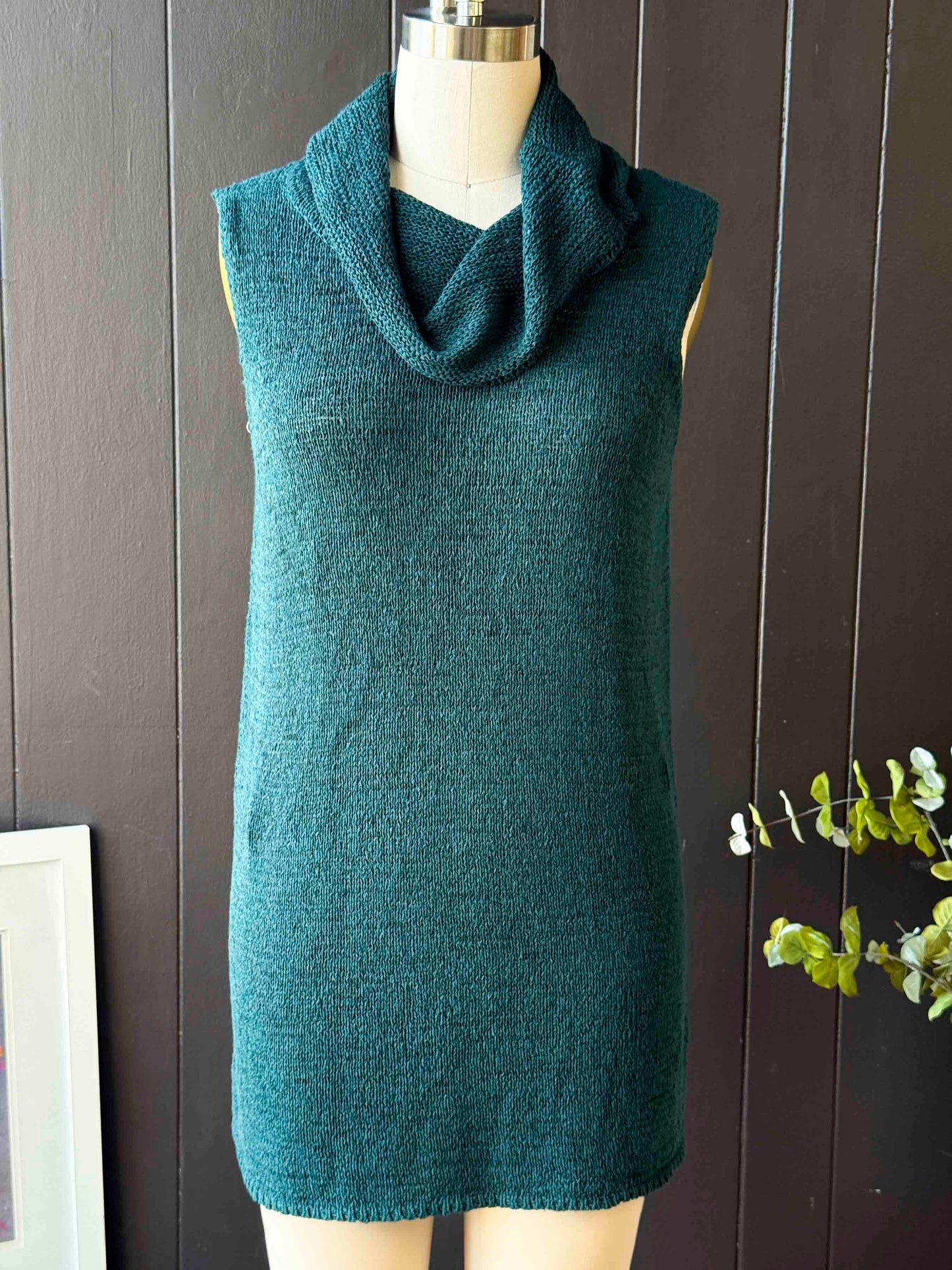 Preloved Passports Green Cowl Neck Sleeveless Sweater Tunic - Size S