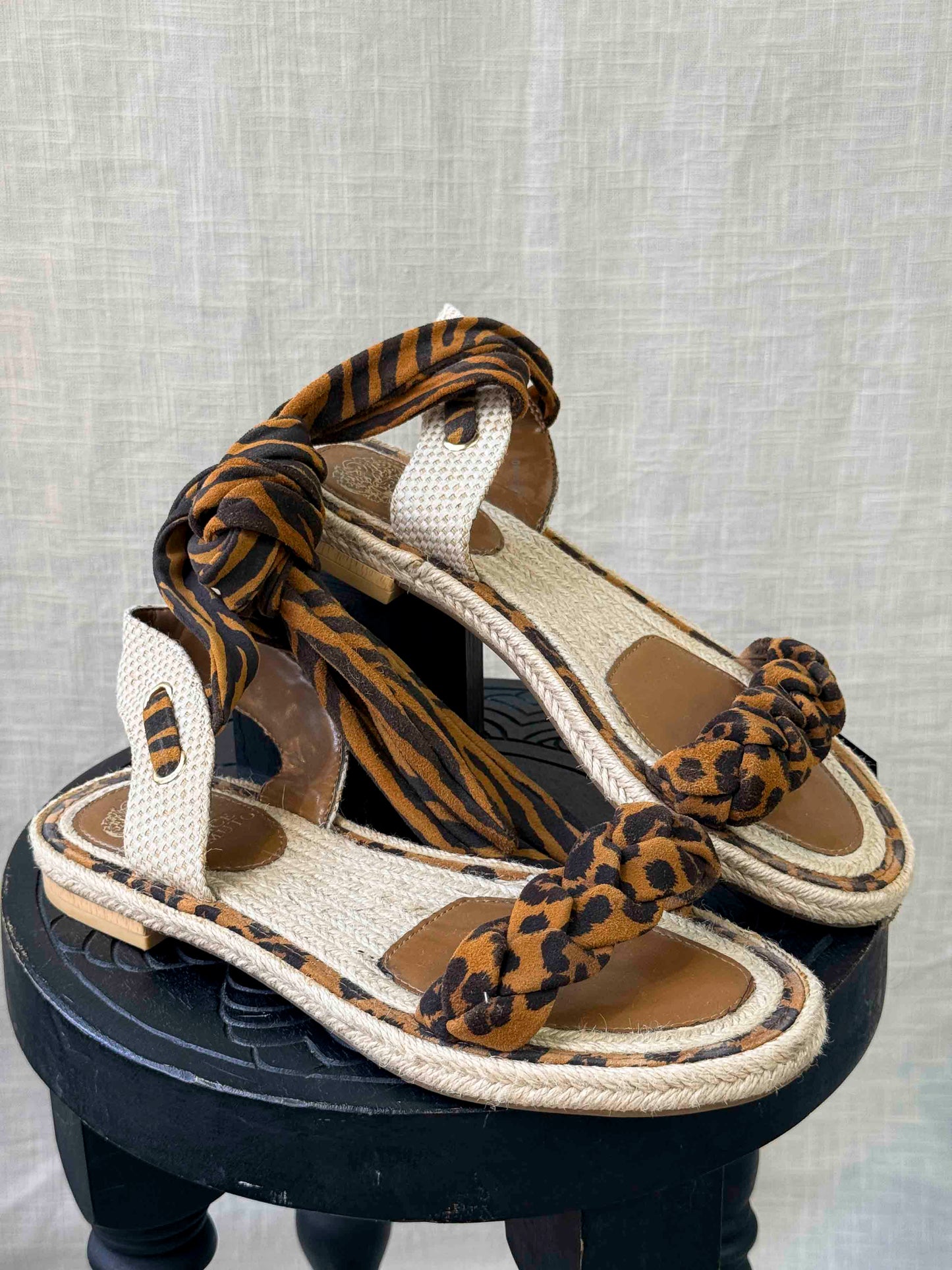 Pre-loved Vince Camuto Tiger Print And Weave Flat Sandals - Size 10