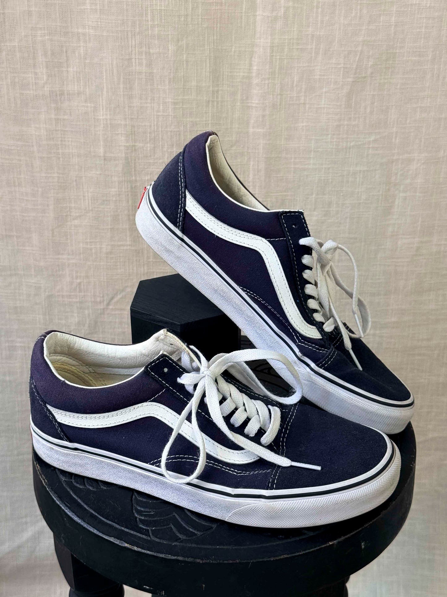 Pre-loved Navy Vans Sneakers - Size 10