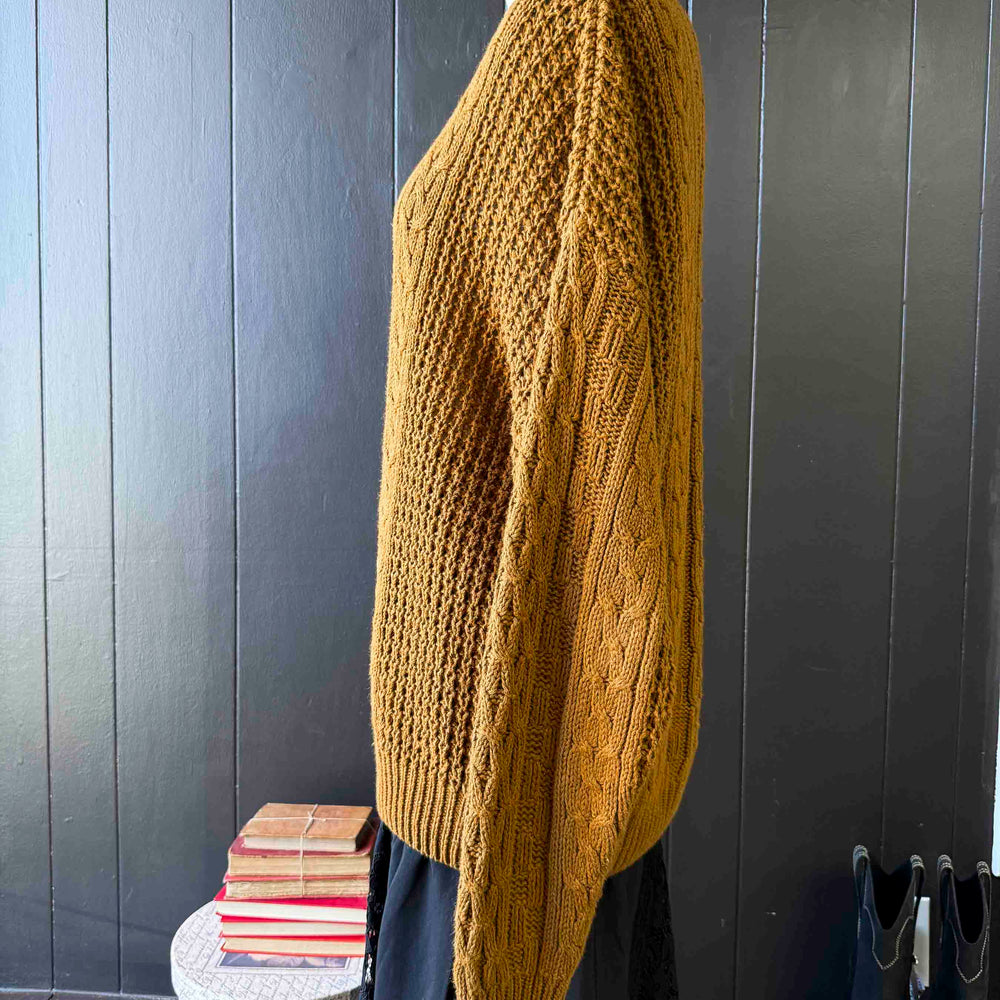 Pre-loved Golden Sweater - Size XL