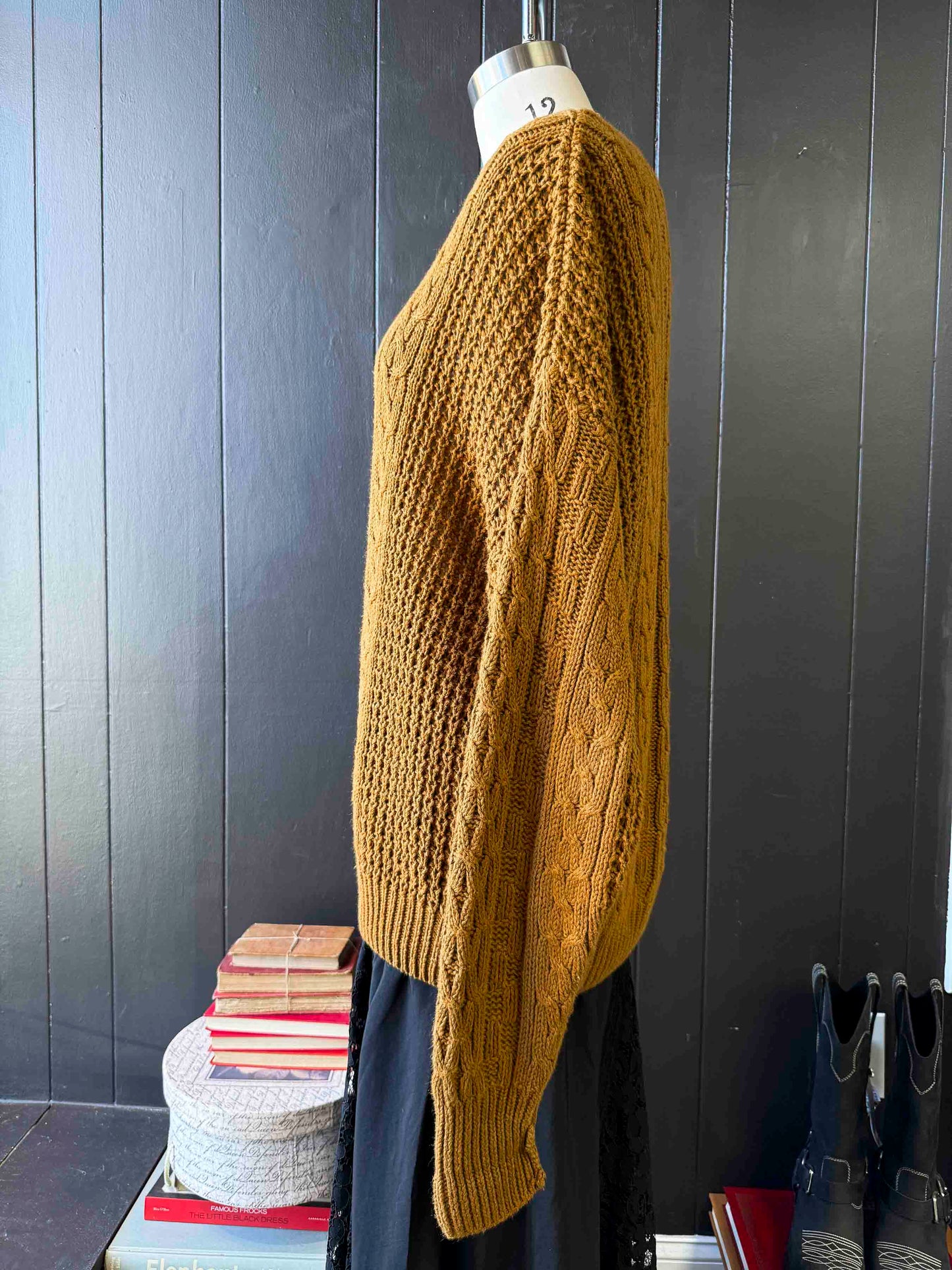Pre-loved Golden Sweater - Size XL