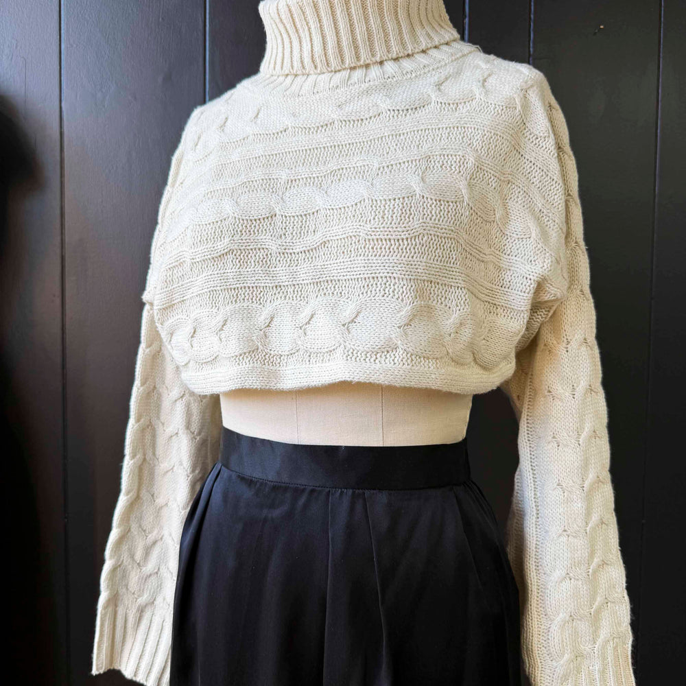 Pre-loved Crop Cable Turtleneck Cream Sweater - Size S