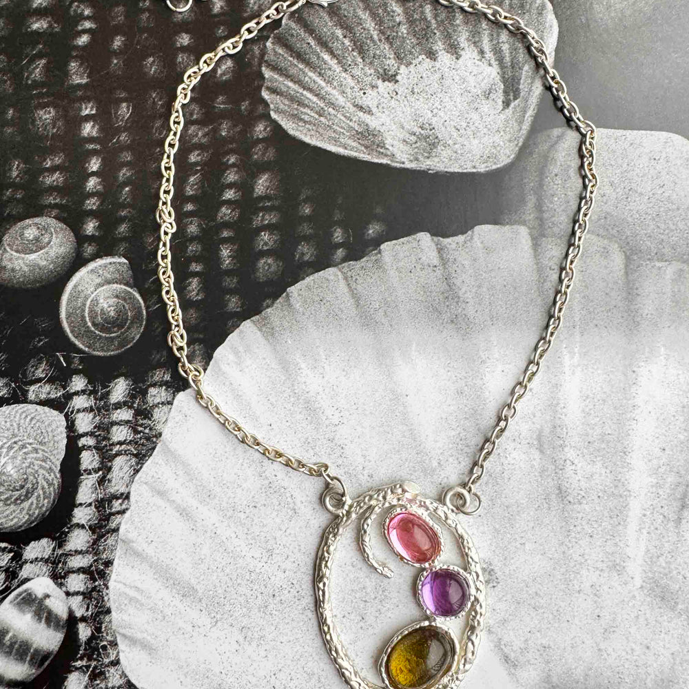 
                      
                        Vintage Artisan Silver Pendant Necklace – Bold & Sculptural
                      
                    