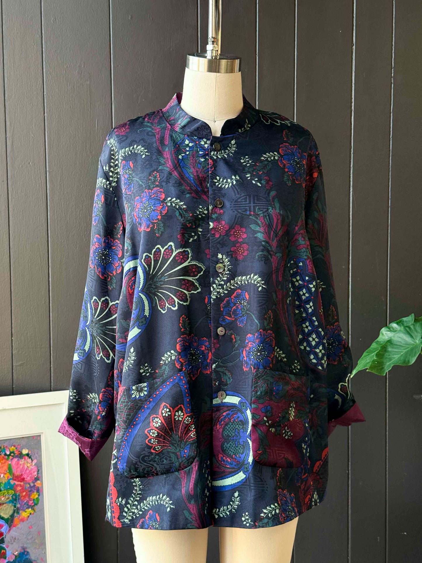 Pre-loved Units Woman Double Sided Navy Blue Multicolor Patterned Button Up Long Sleeve Top - Size XL