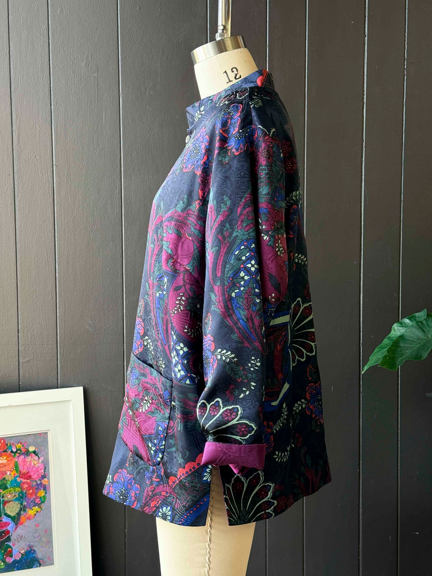 Pre-loved Units Woman Double Sided Navy Blue Multicolor Patterned Button Up Long Sleeve Top - Size XL