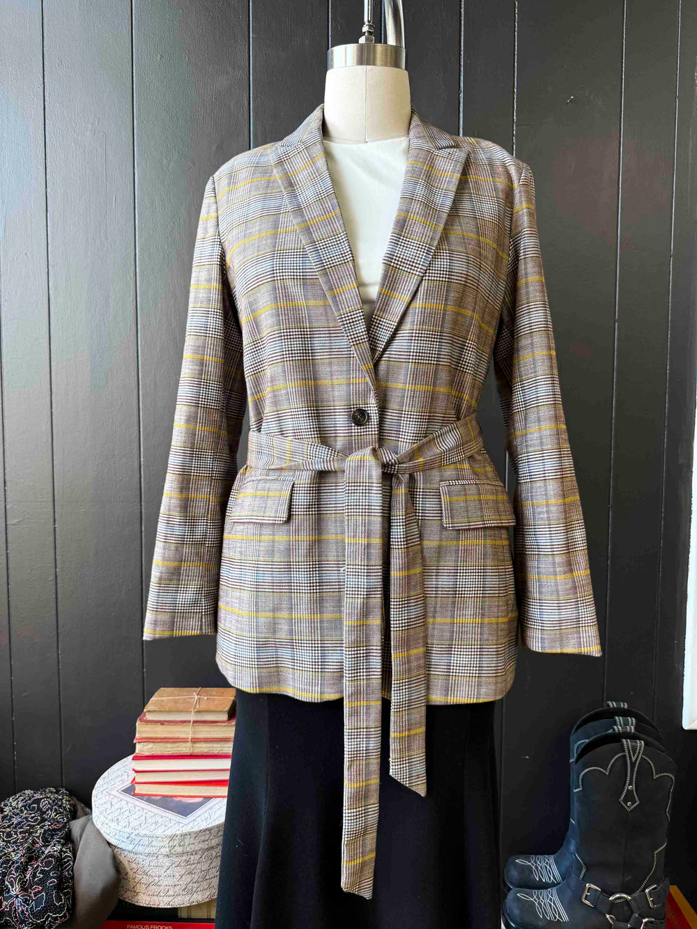 Pre-loved Belted Check Blazer - Size M