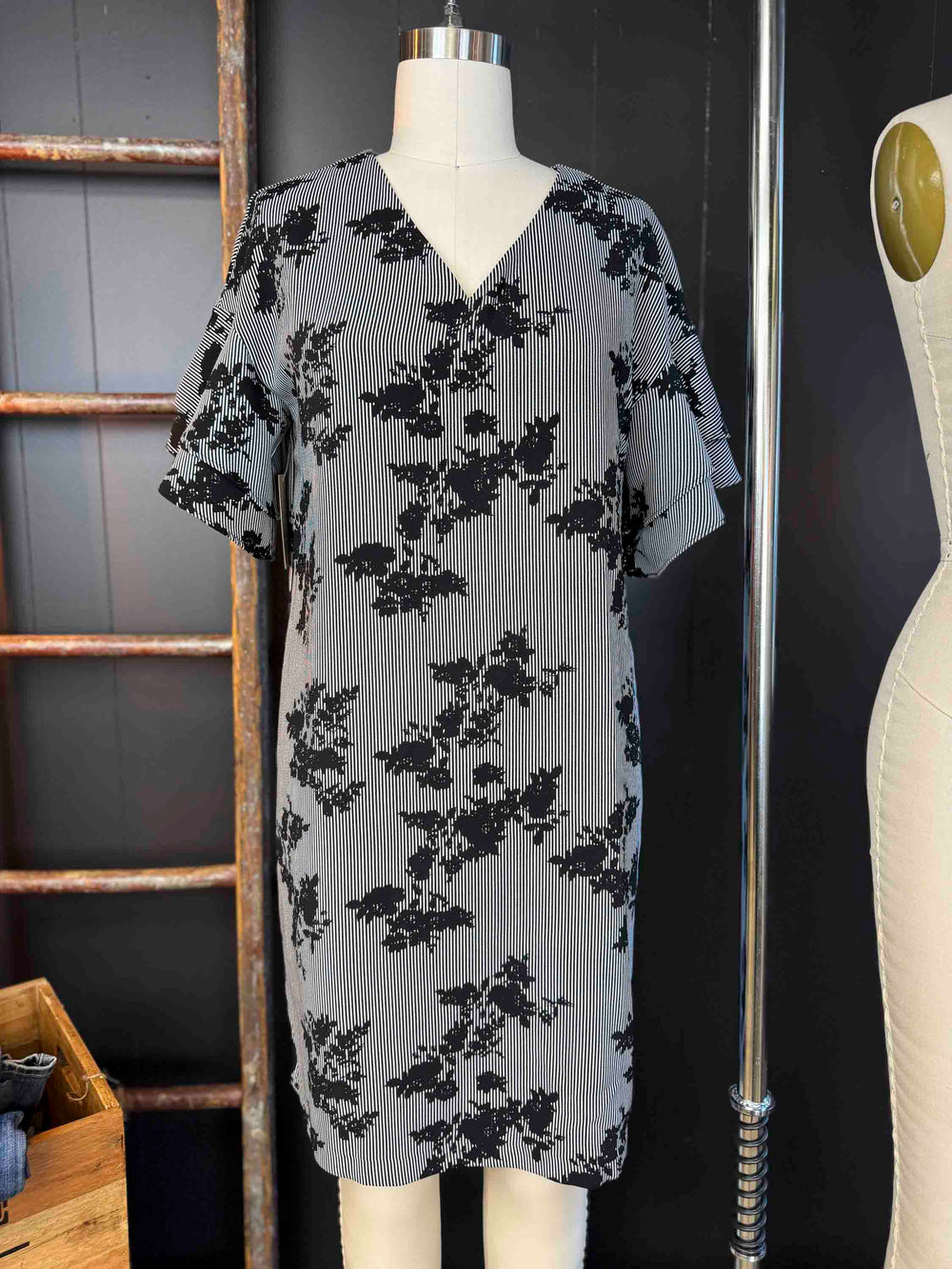 Pre-loved Black and White Stripe Floral Dress - Size L