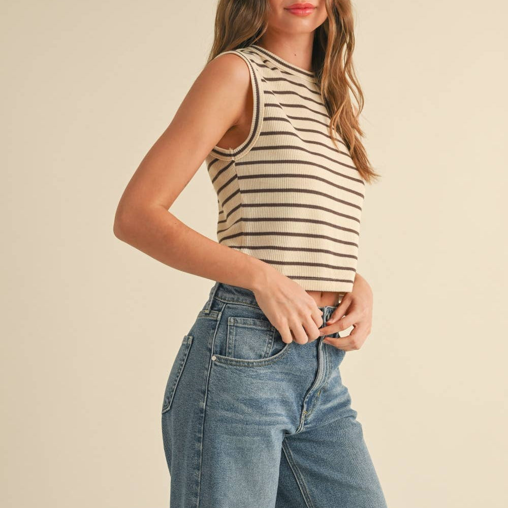 
                      
                        New Striped Knitted Sleeveless Top
                      
                    