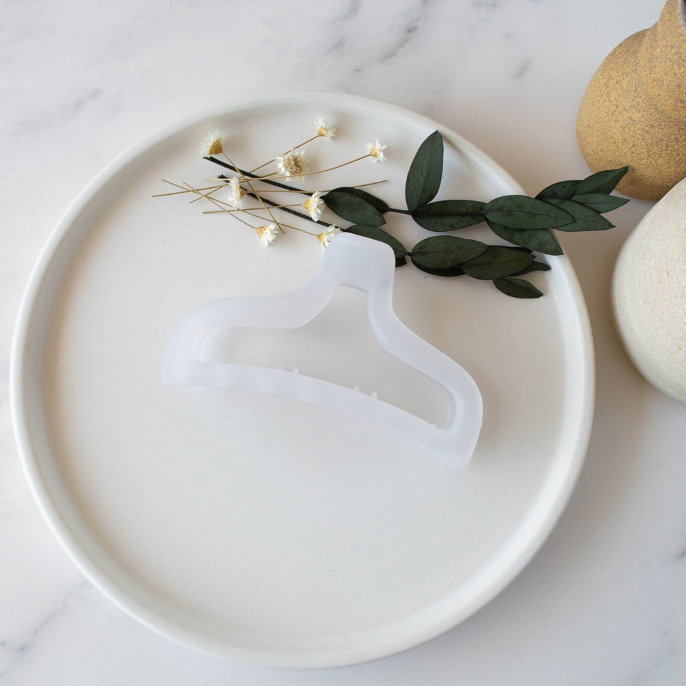 
                      
                        Moëtt Ice Matte Hair Clip
                      
                    