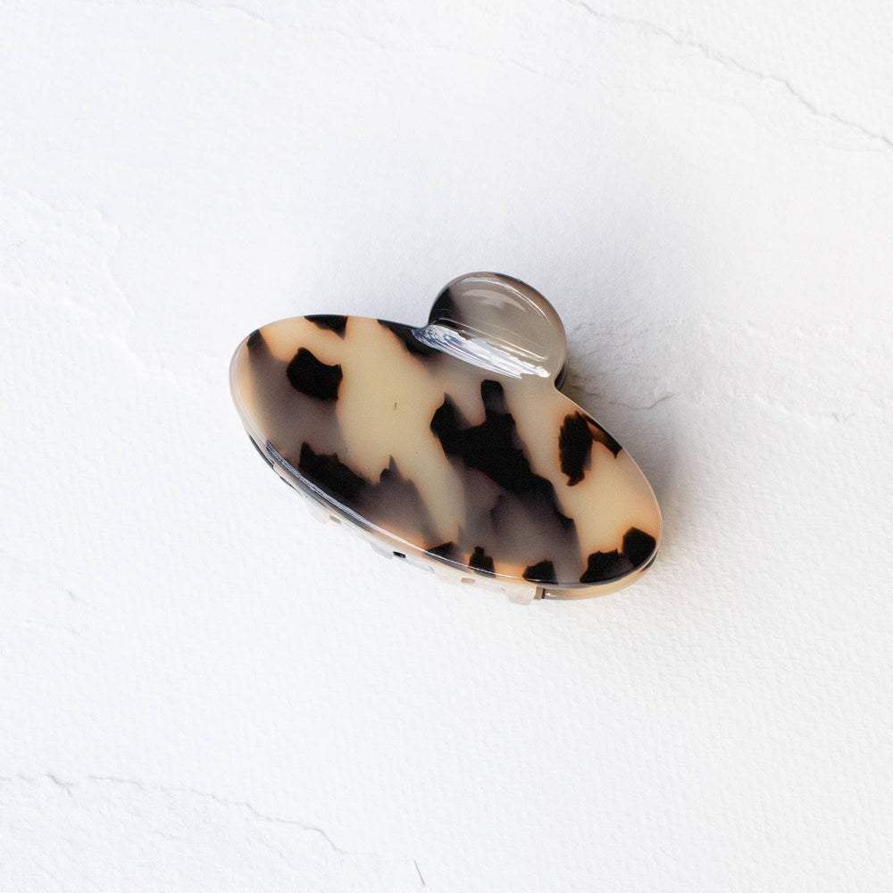 
                      
                        Eco Oval The Rainbow Hair Claw Clip
                      
                    