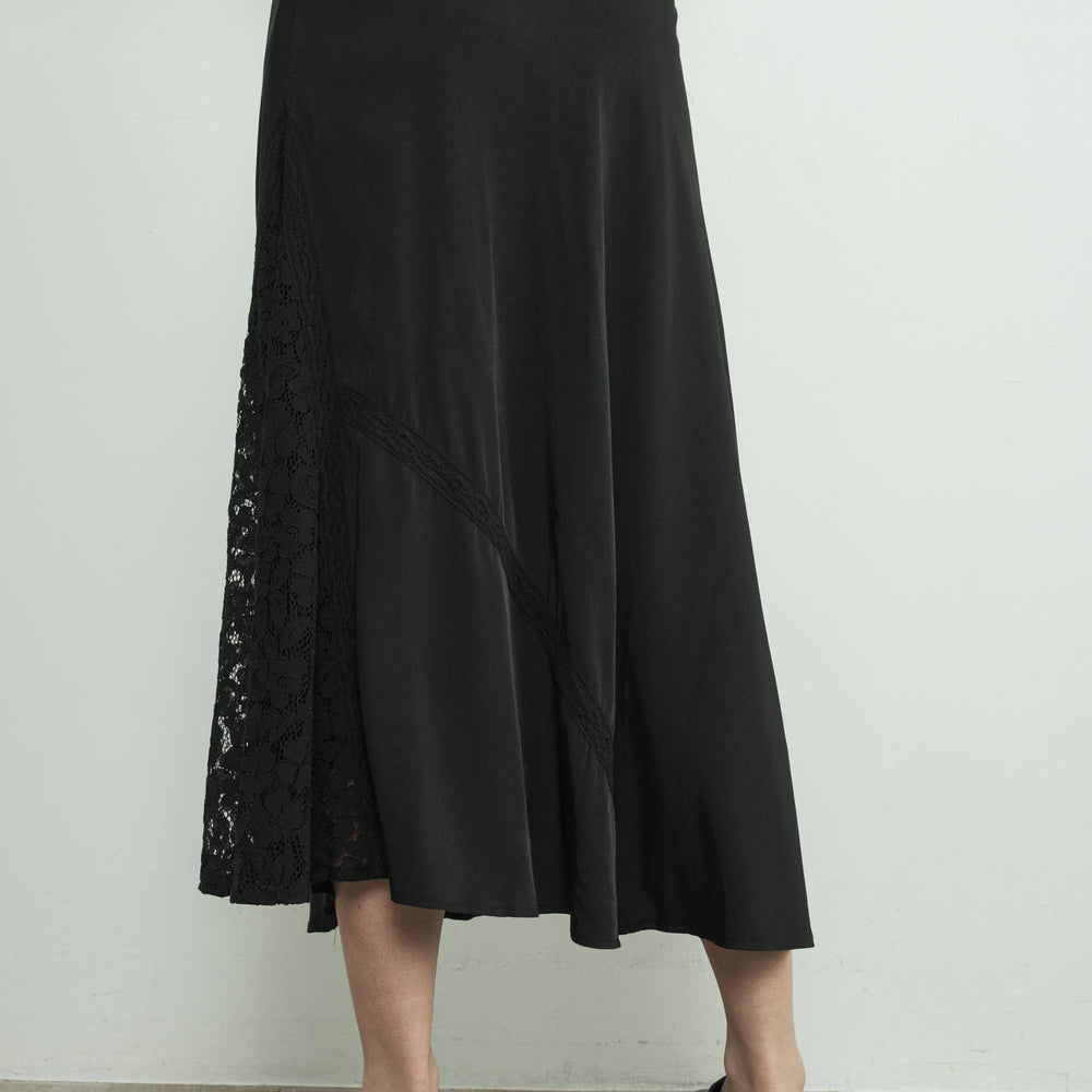 
                      
                        Lace Insert Skirt With Lining
                      
                    