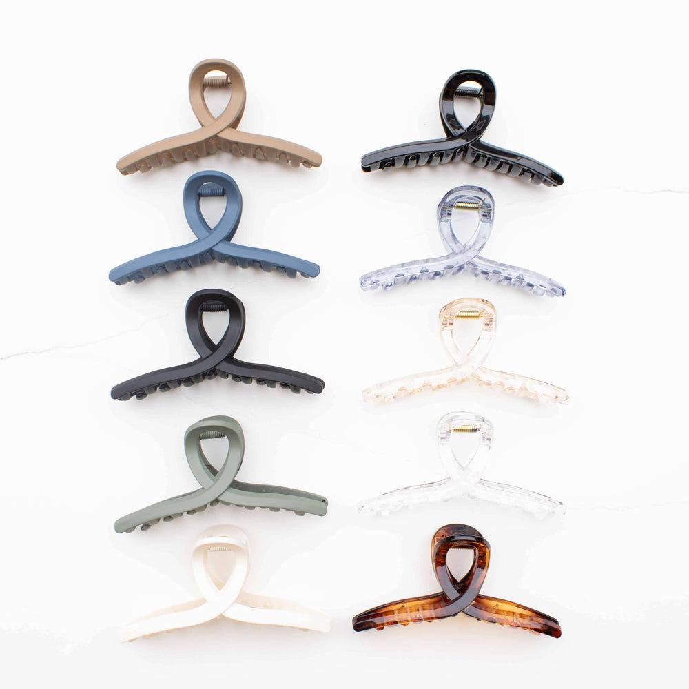 
                      
                        4.5 Inch Original French Twist Acrylic Hair Claw Clip
                      
                    