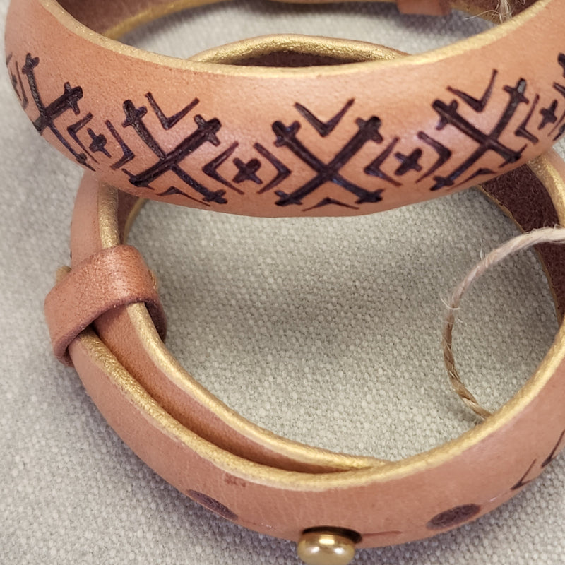Mara Cross Bracelet