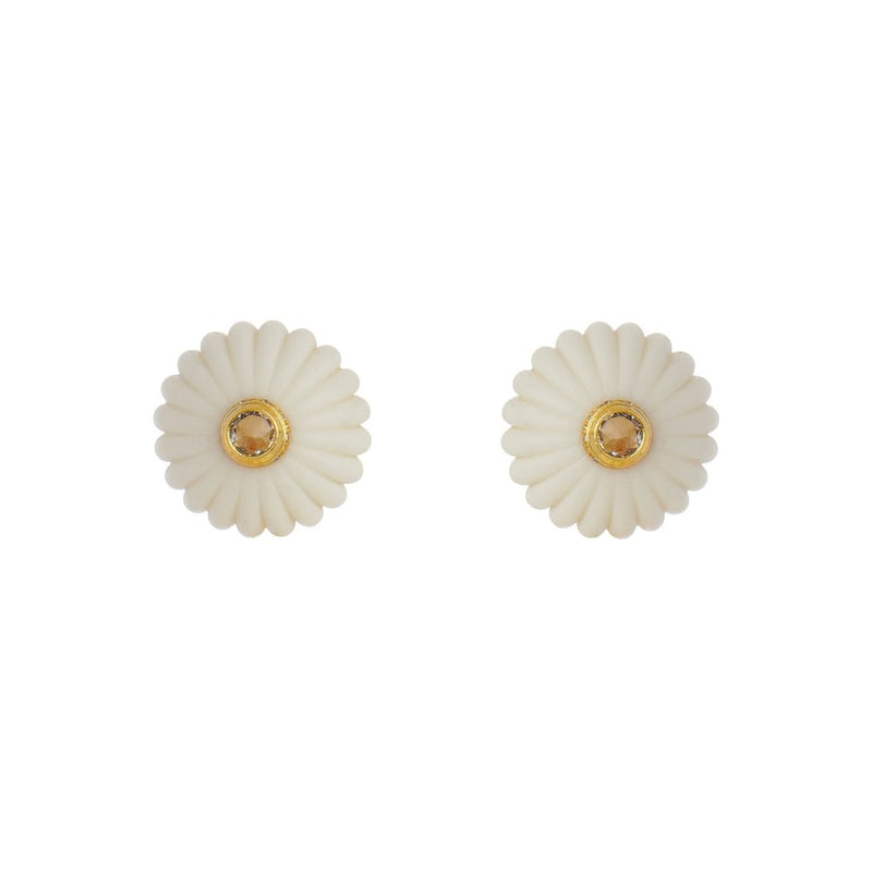 Souk Medium Lamp Earrings in Ivory